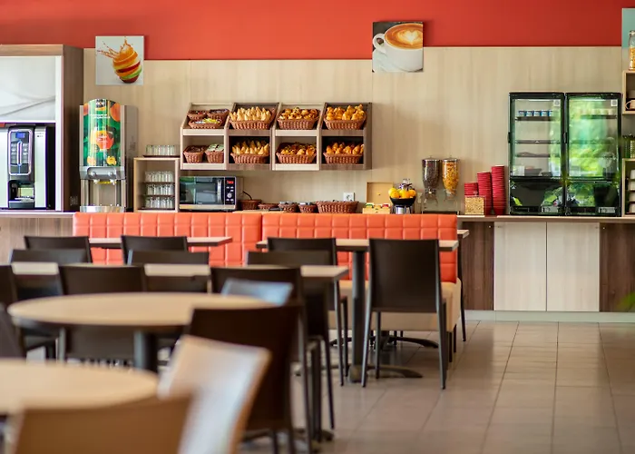 Hotel Ace Paris Marne La Vallee 3*